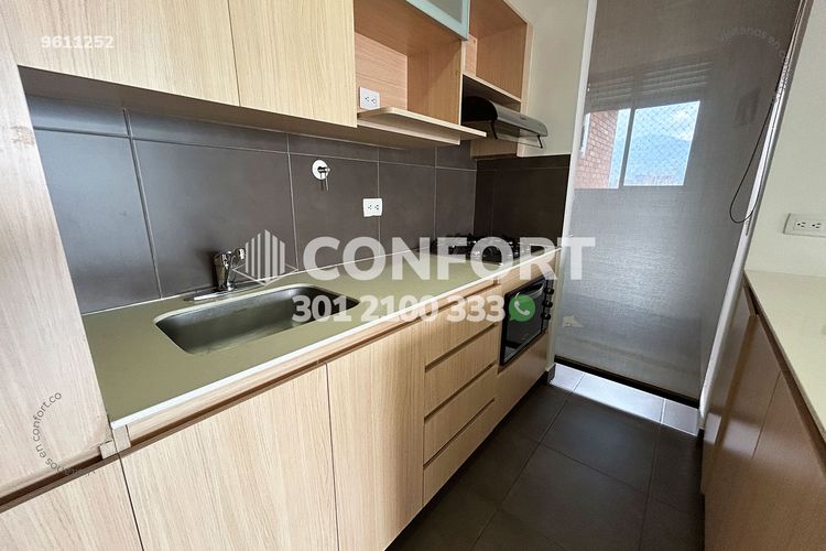 Apartamento de 2 alcobas en arriendo en Loma Del Esmeraldal, Envigado, 90 m² · foto 5 de 23