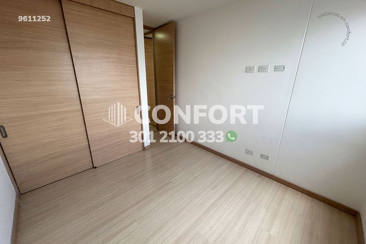Apartamento de 2 alcobas en arriendo en Loma Del Esmeraldal, Envigado, 90 m² · foto 12 de 23