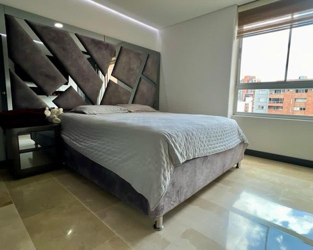 Apartamento de 3 alcobas en venta en El Poblado, Medellín, 139 m² · foto 6 de 10