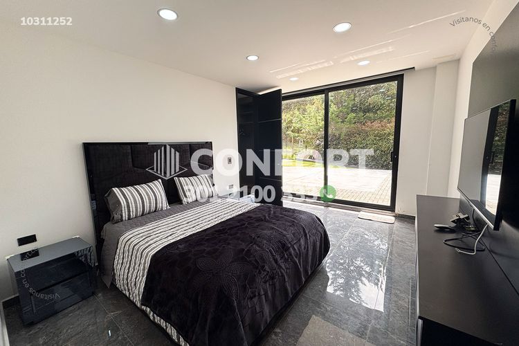 Casa de 6 alcobas en venta en Las Palmas, Envigado, 721 m² · foto 12 de 24