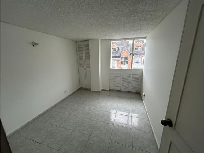 Apartamento de 4 alcobas en venta en El Faro, Cali, 93 m² · foto 17 de 23