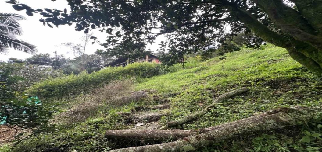 Finca en venta en Pan De Azucar, Sabaneta, 95 m² · foto 2 de 9