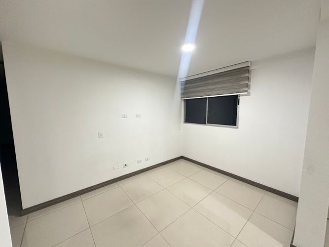 Apartamento en venta en Suramérica, Itagüí · foto 7 de 24