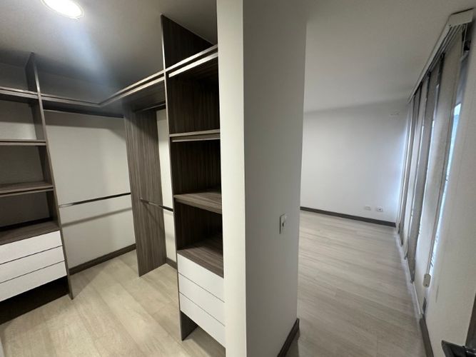 Apartamento en venta en Suramérica, Itagüí · foto 12 de 24