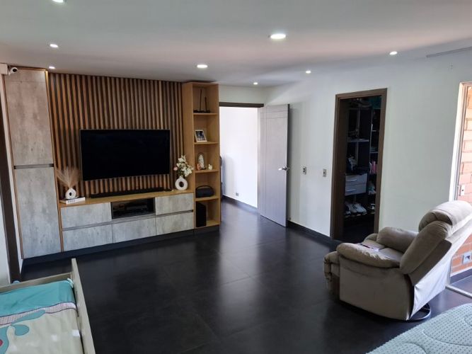 Apartamento de 4 alcobas en venta en Quintas Del Sol De La Mota, Medellín, 153 m² · foto 10 de 21