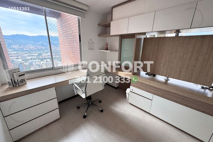 Apartamento de 2 alcobas en arriendo en Castropol, Medellín, 110 m² · foto 10 de 24
