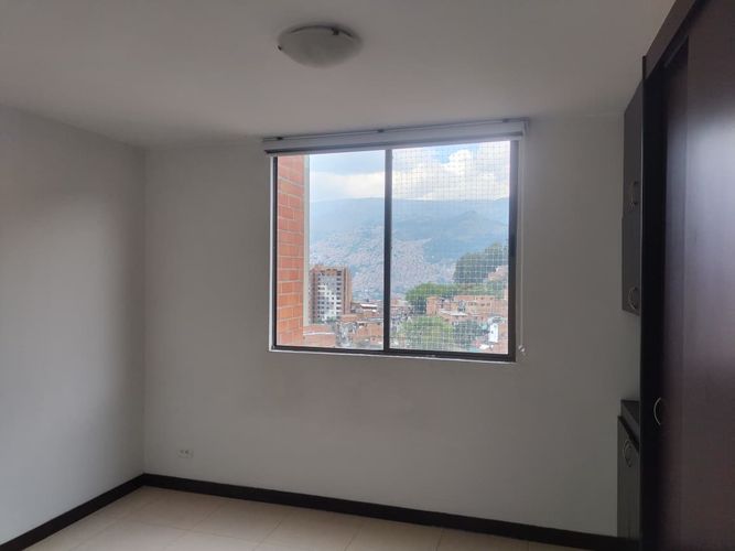 Apartamento en venta en El Poblado, Medellín · foto 5 de 15