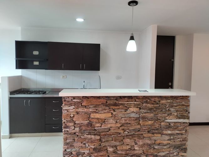 Apartamento en venta en El Poblado, Medellín · foto 14 de 15