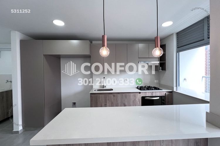Apartamento de 2 alcobas en arriendo en Loma Del Esmeraldal, Envigado, 140 m² · foto 10 de 24