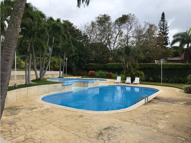 Casa de 4 alcobas en venta en Pance, Cali, 786 m² · foto 3 de 9