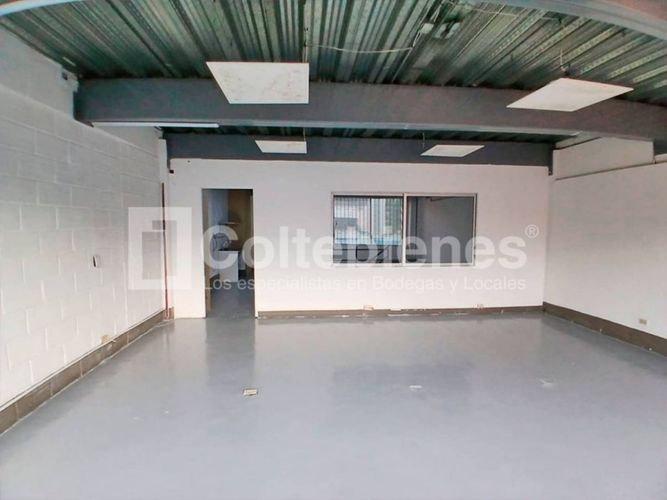 Local en arriendo en El Poblado, Medellín, 156 m² · foto 11 de 13