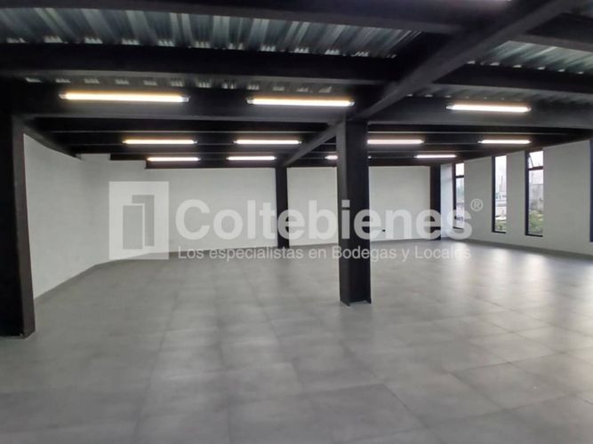 Local en arriendo en El Poblado, Medellín, 205 m² · foto 5 de 11