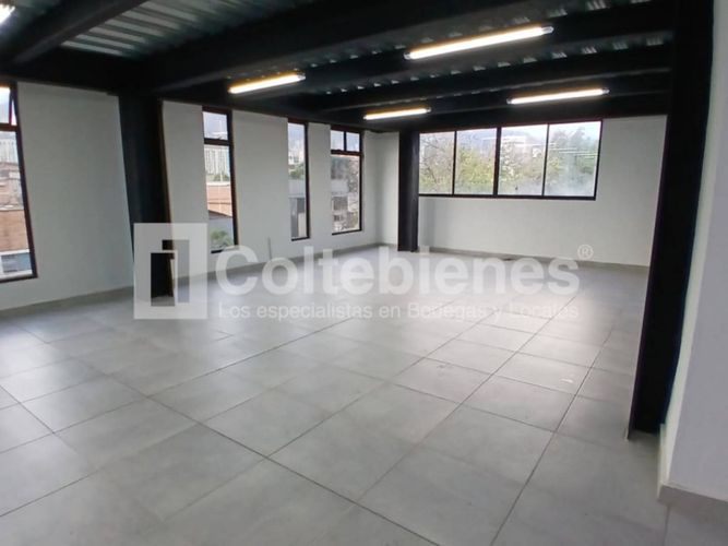 Local en arriendo en El Poblado, Medellín, 205 m² · foto 7 de 11