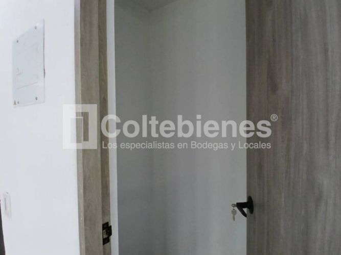 Local en arriendo en El Poblado, Medellín, 205 m² · foto 10 de 11