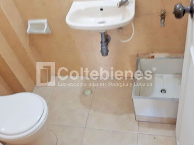Local en venta en Sevilla, Medellín, 231 m² · foto 4 de 7