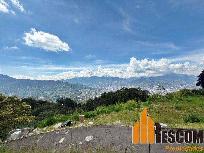 Lote en venta en Las Palmas, Envigado, 2865 m² · foto 3 de 15