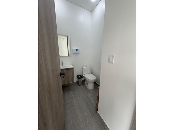 Consultorio en arriendo en Norte De Armenia, Armenia, 33 m² · foto 4 de 9