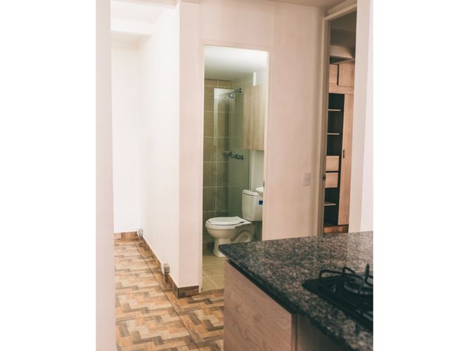 Apartaestudio en venta en Pajarito, Medellín, 30 m² · foto 9 de 11
