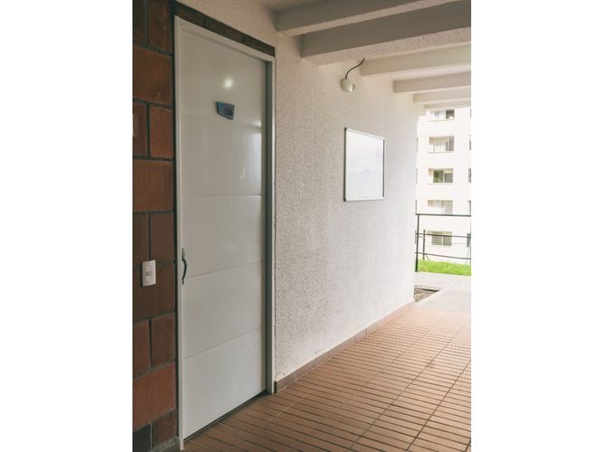 Apartaestudio en venta en Pajarito, Medellín, 30 m² · foto 10 de 11
