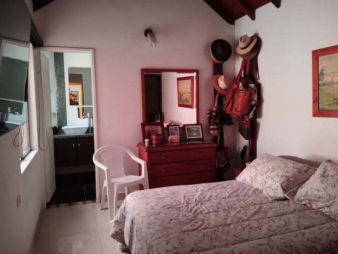 Casa de 4 alcobas en venta en La Mota, Medellín, 130 m² · foto 8 de 18