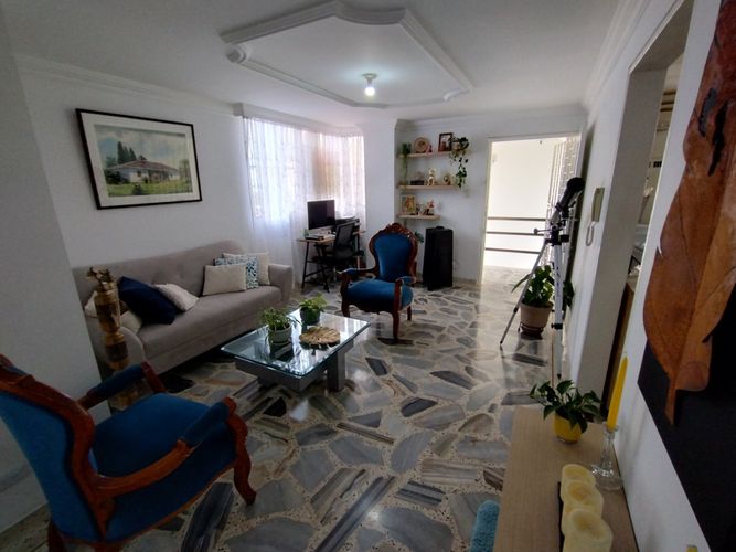 Apartamento en venta en San Fernando Viejo, Cali · foto 4 de 12