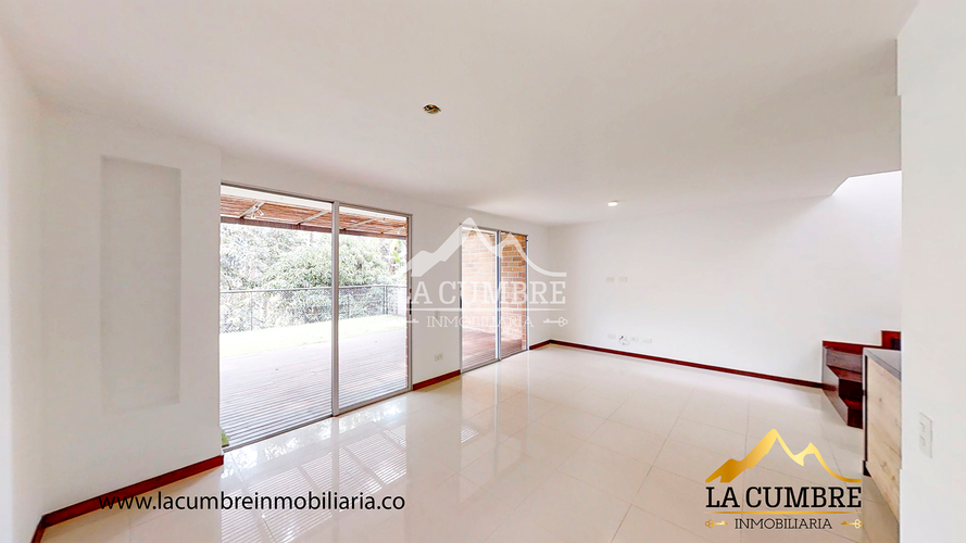 Apartamento de 3 alcobas en arriendo en Zuñiga, Medellín, 192 m² · foto 3 de 18