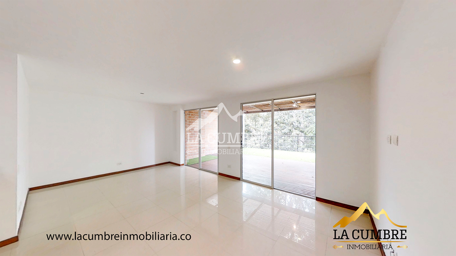 Apartamento de 3 alcobas en arriendo en Zuñiga, Medellín, 192 m² · foto 4 de 18