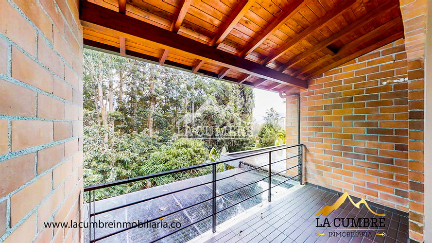 Apartamento de 3 alcobas en arriendo en Zuñiga, Medellín, 192 m² · foto 12 de 18