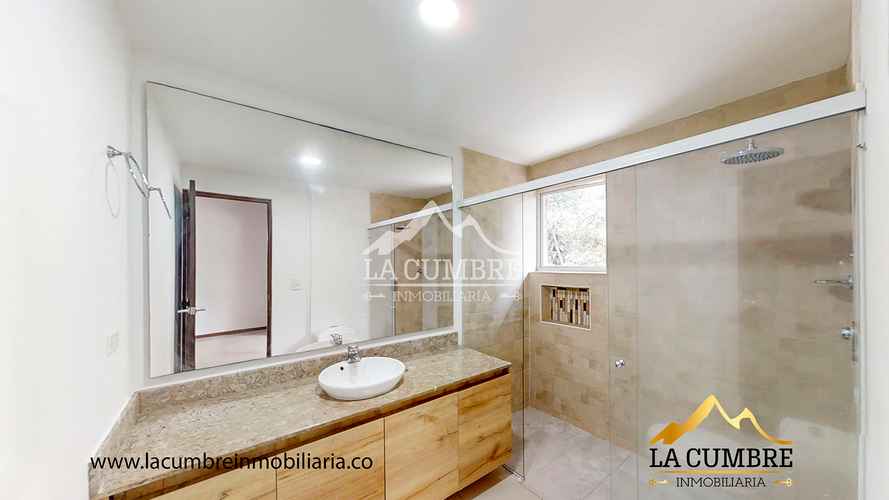 Apartamento de 3 alcobas en arriendo en Zuñiga, Medellín, 192 m² · foto 13 de 18
