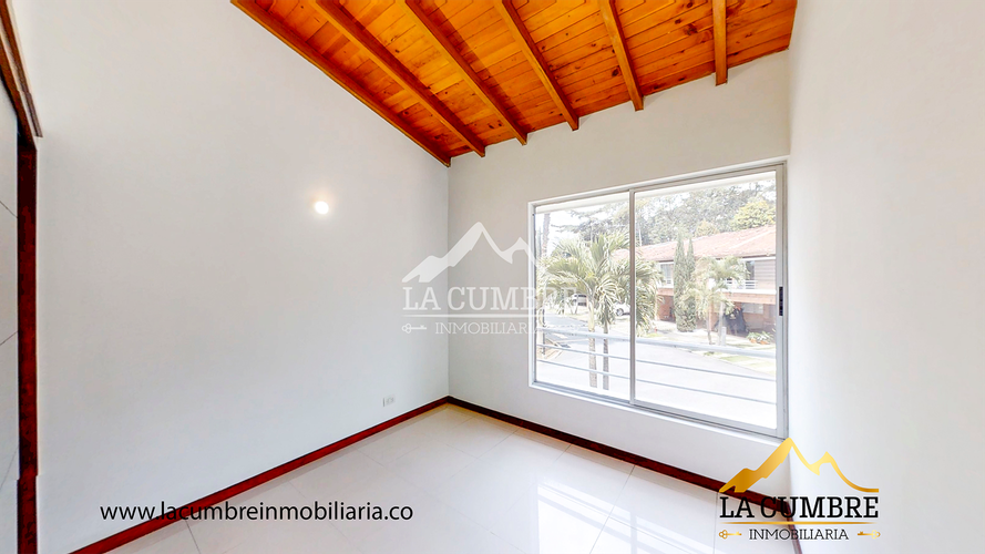 Apartamento de 3 alcobas en arriendo en Zuñiga, Medellín, 192 m² · foto 17 de 18