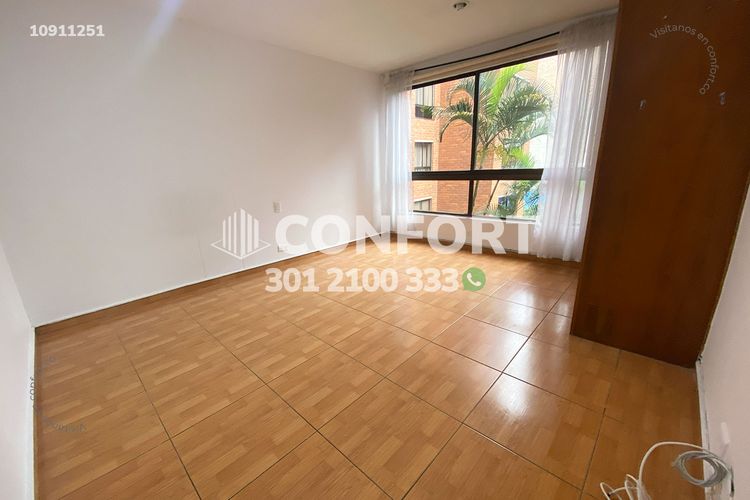Apartamento en arriendo en Los Parra, Medellín · foto 18 de 24