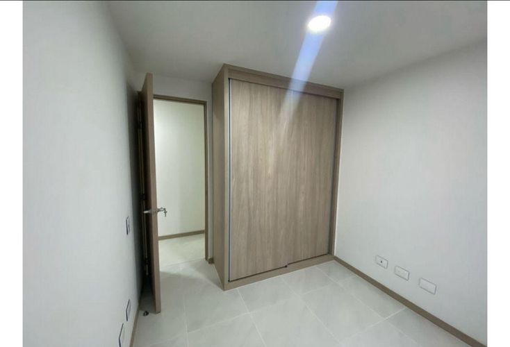 Apartamento de 2 alcobas en venta en Valle Del Lili, Cali, 89 m² · foto 8 de 10