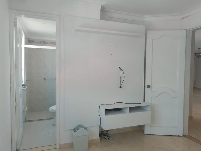 Apartamento de 4 alcobas en arriendo en Laureles, Medellín, 150 m² · foto 13 de 18