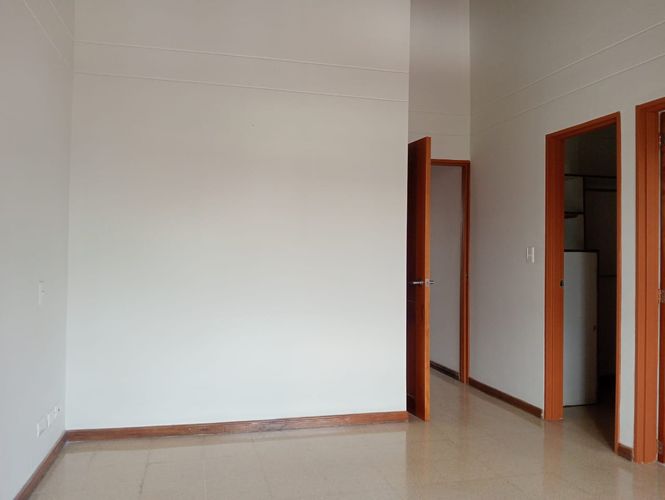 Apartamento de 3 alcobas en arriendo en Laureles, Medellín, 137 m² · foto 9 de 16