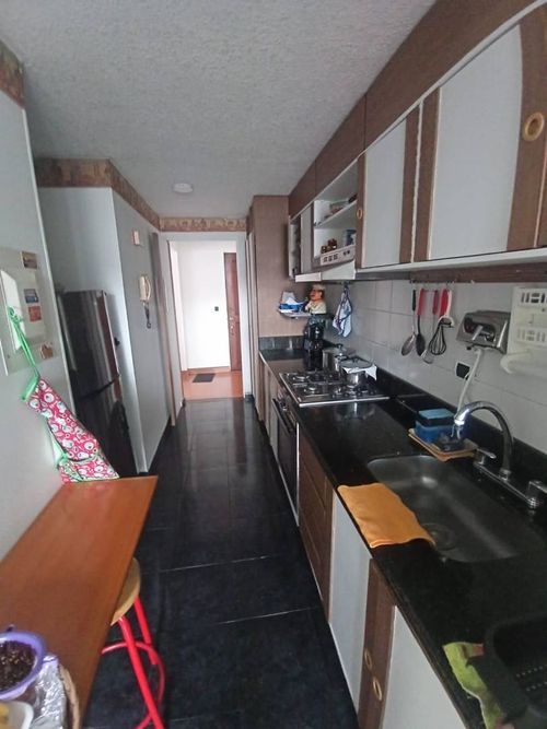 Apartamento en venta en Metropolis, Bogotá · foto 4 de 21