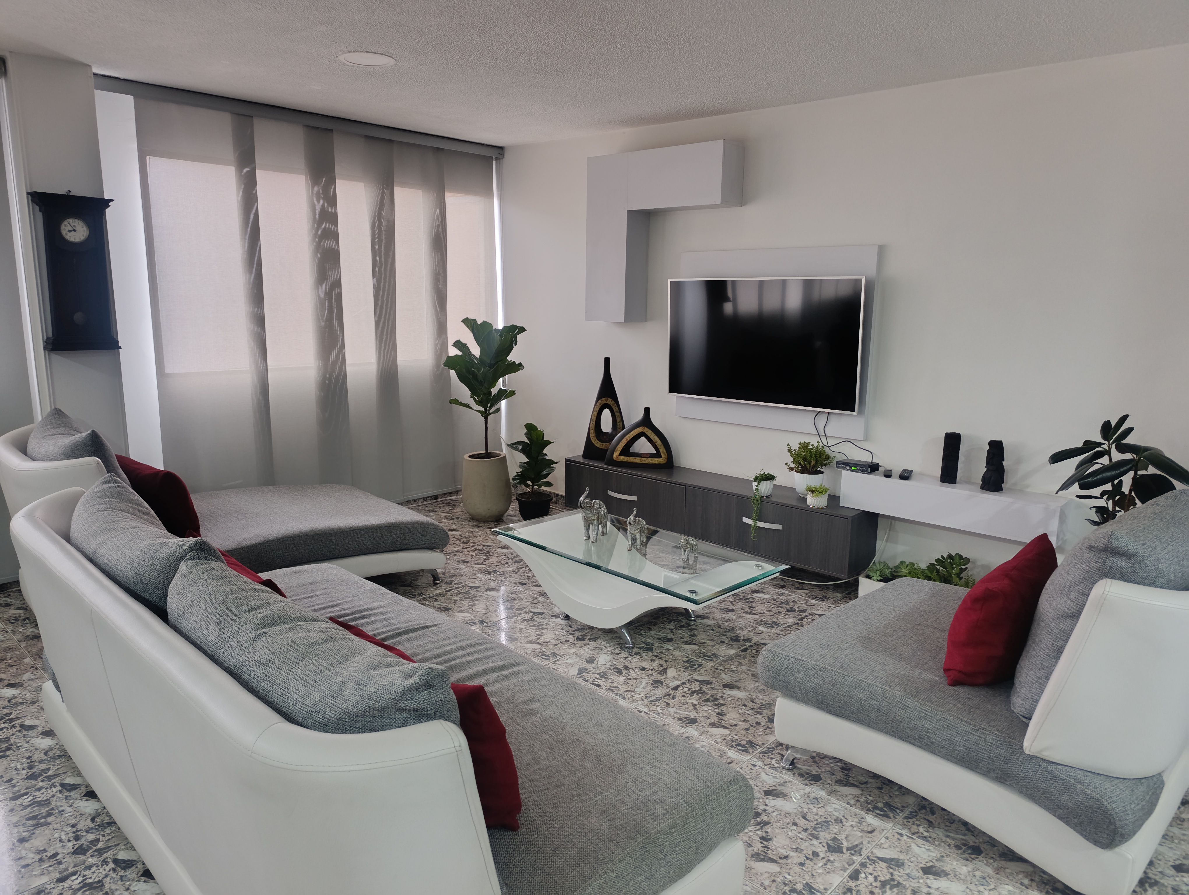 Apartamento en venta en Chapinero Central, Bogotá · foto 3 de 19