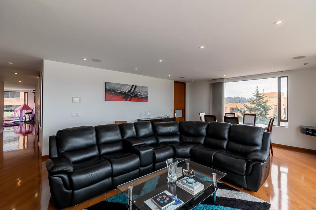 Apartamento en venta en Colina Campestre, Bogotá · foto 8 de 24