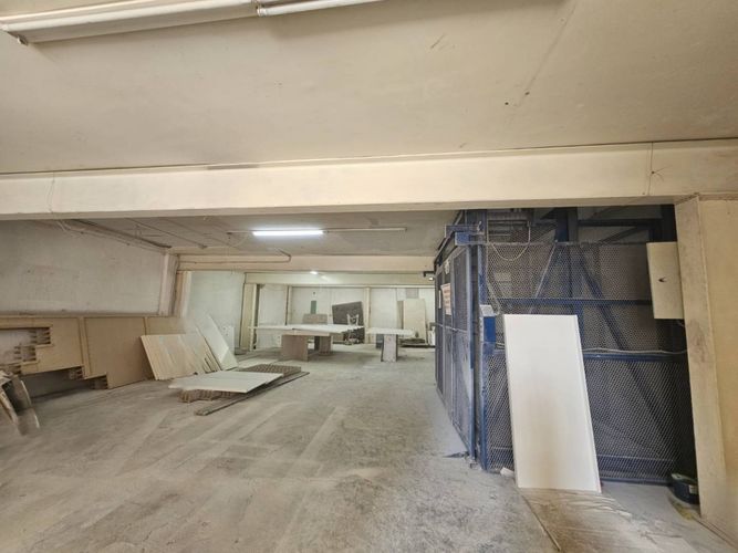 Bodega en venta en La Floresta, Cali, 533 m² · foto 3 de 23