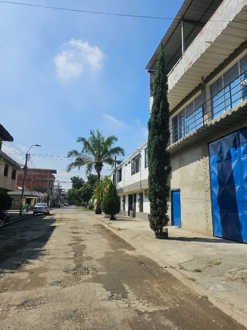 Bodega en venta en La Floresta, Cali, 533 m² · foto 21 de 23
