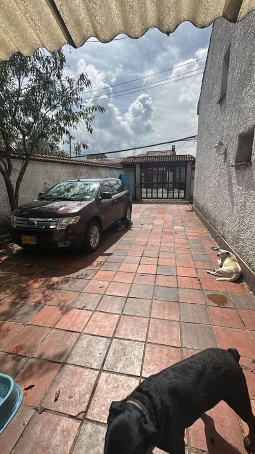 Casa de 4 alcobas en venta en Alhambra, Bogotá, 220 m² · foto 17 de 19
