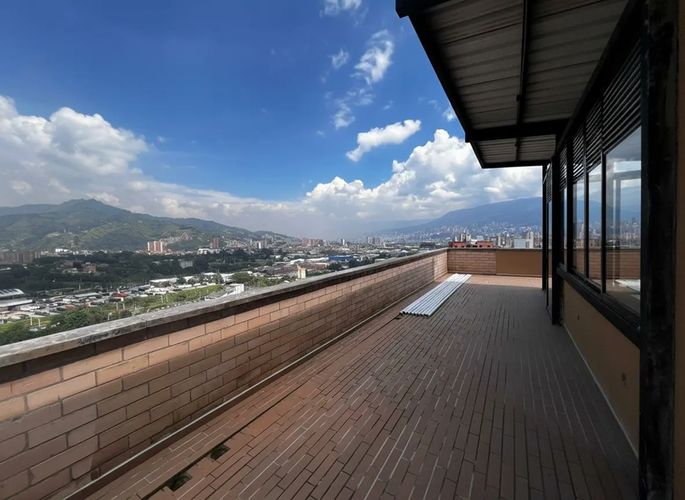 Apartaestudio en venta en Calle Larga, Sabaneta, 30 m² · foto 6 de 20