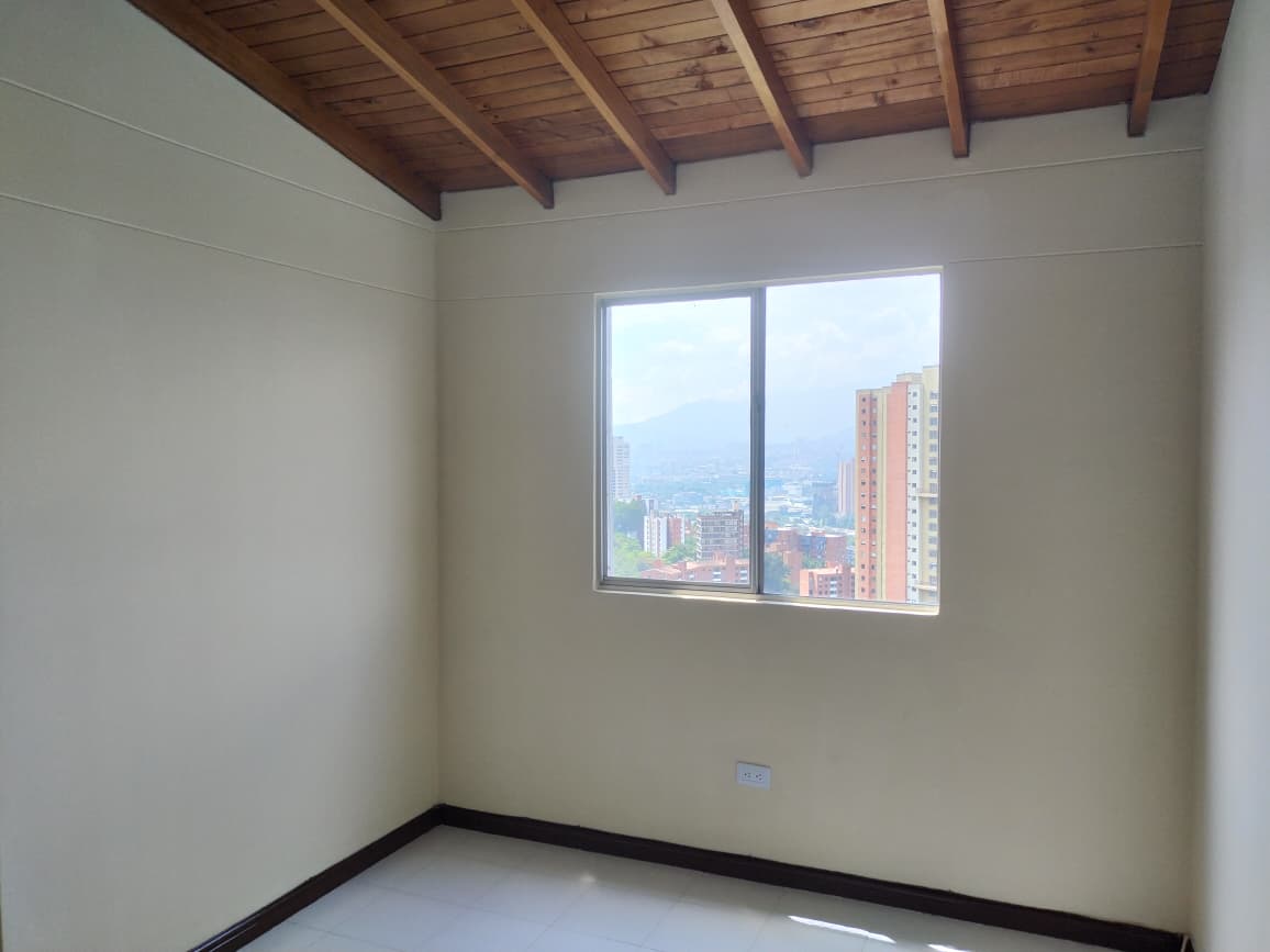 Apartamento en arriendo en El Poblado, Medellín · foto 9 de 20