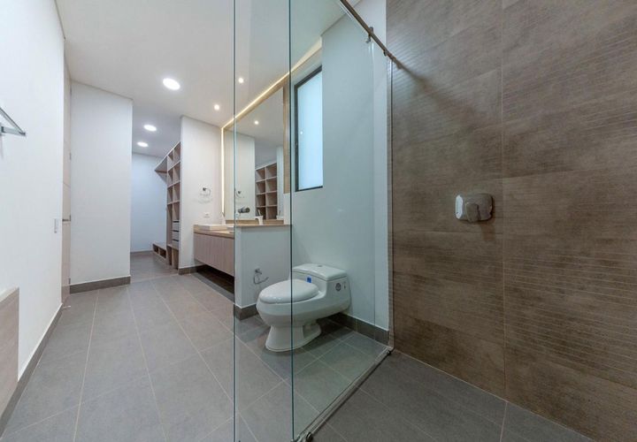 Apartamento de 3 alcobas en venta en Santa Teresita, Cali, 250 m² · foto 13 de 19