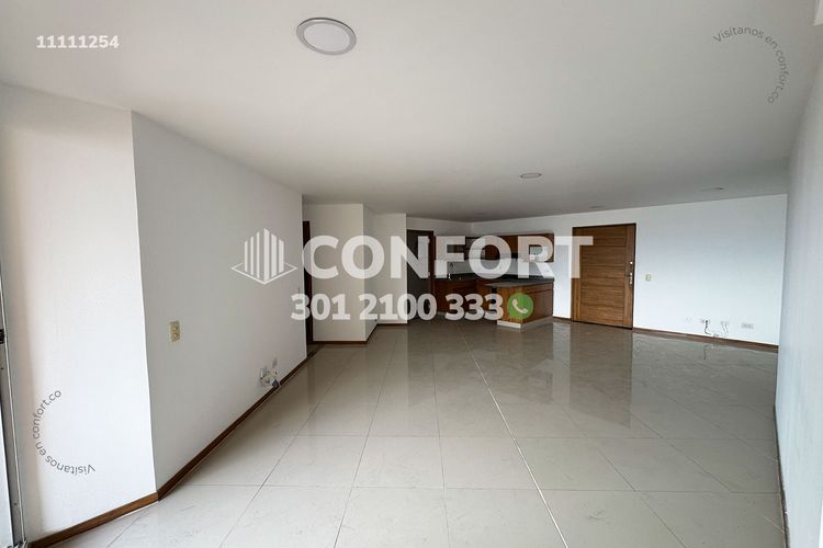 Apartamento de 3 alcobas en arriendo en Caminos De La Romeria, Sabaneta, 121 m² · foto 2 de 19