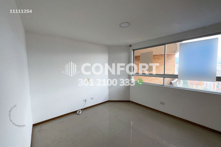 Apartamento de 3 alcobas en arriendo en Caminos De La Romeria, Sabaneta, 121 m² · foto 6 de 19