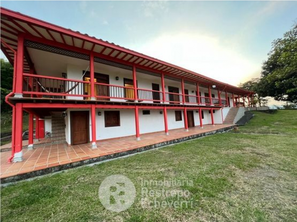 Casa en arriendo en La Cabaña, Manizales · foto 3 de 13
