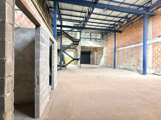 Bodega en arriendo en Morelia, Pereira, 500 m² · foto 3 de 11
