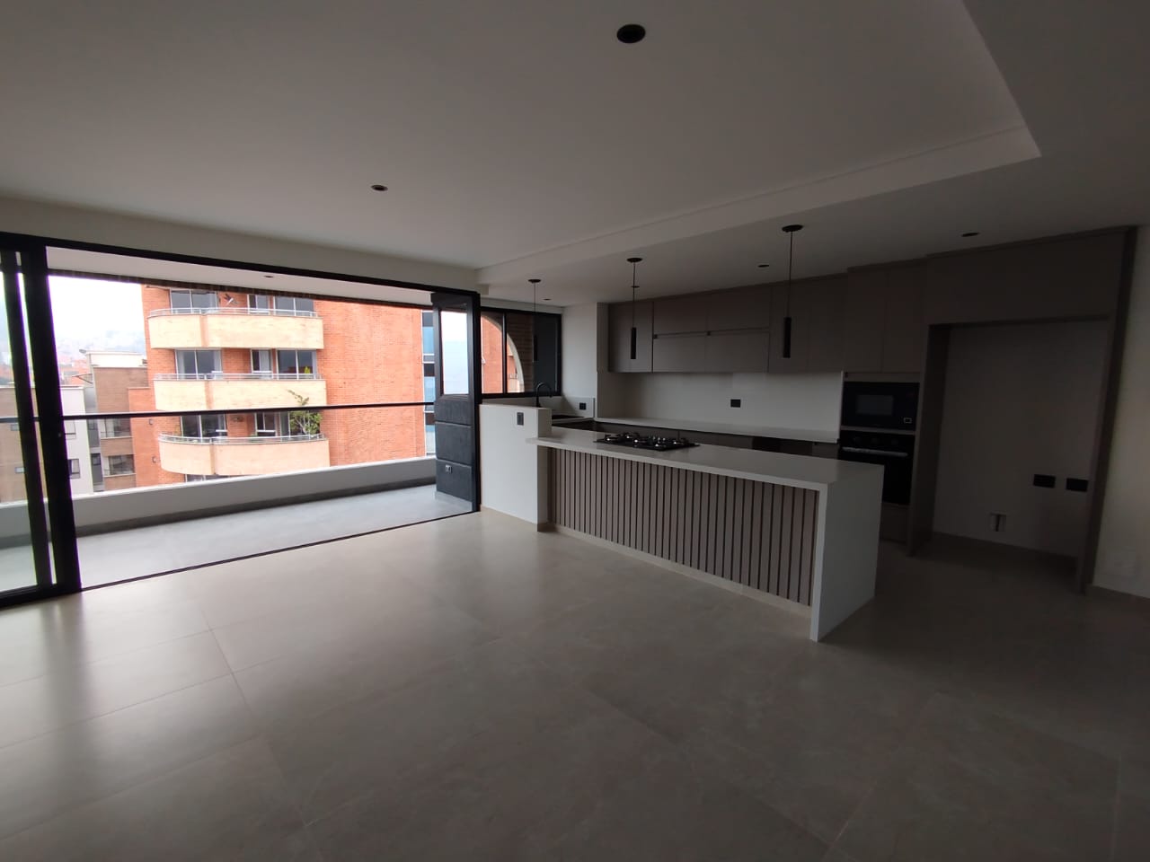 Apartamento en arriendo en Laureles, Medellín · foto 7 de 18
