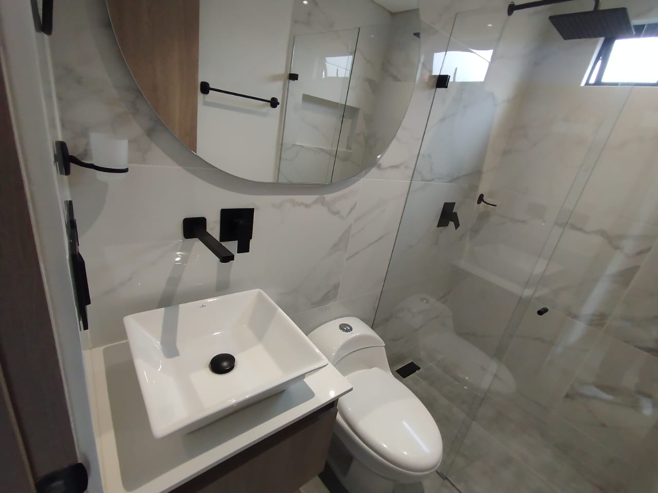 Apartamento en arriendo en Laureles, Medellín · foto 15 de 18