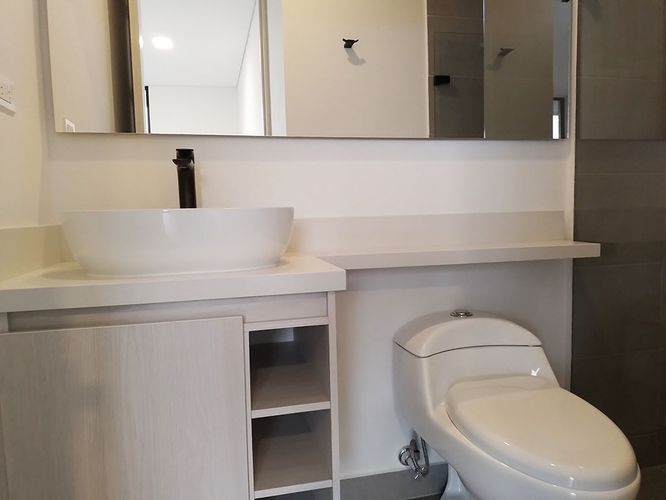 Apartamento de 3 alcobas en arriendo en Los Naranjos, Medellín, 156 m² · foto 14 de 19